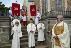 Feier der 1. Heiligen Kommunion in Sankt Crescentius (Foto: Karl-Franz Thiede)